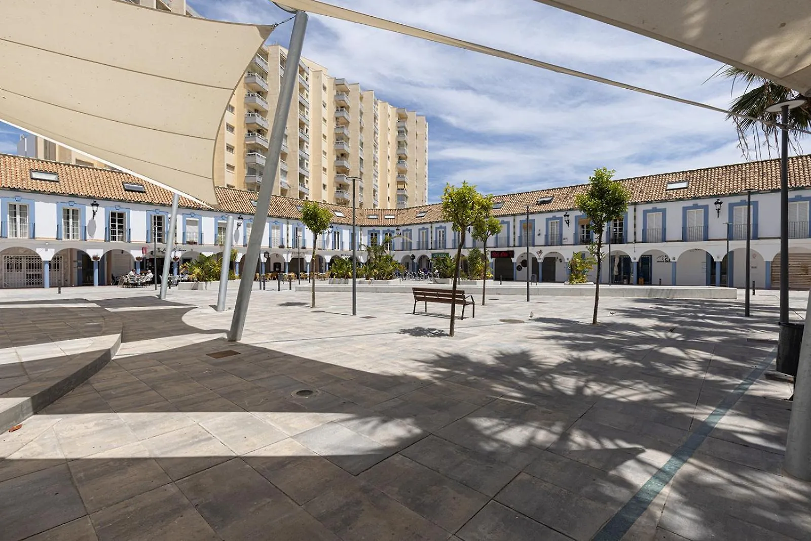 008 Plaza Ole Beachfront Apartment With Sea Views And Beach Access Benalmadena Spain