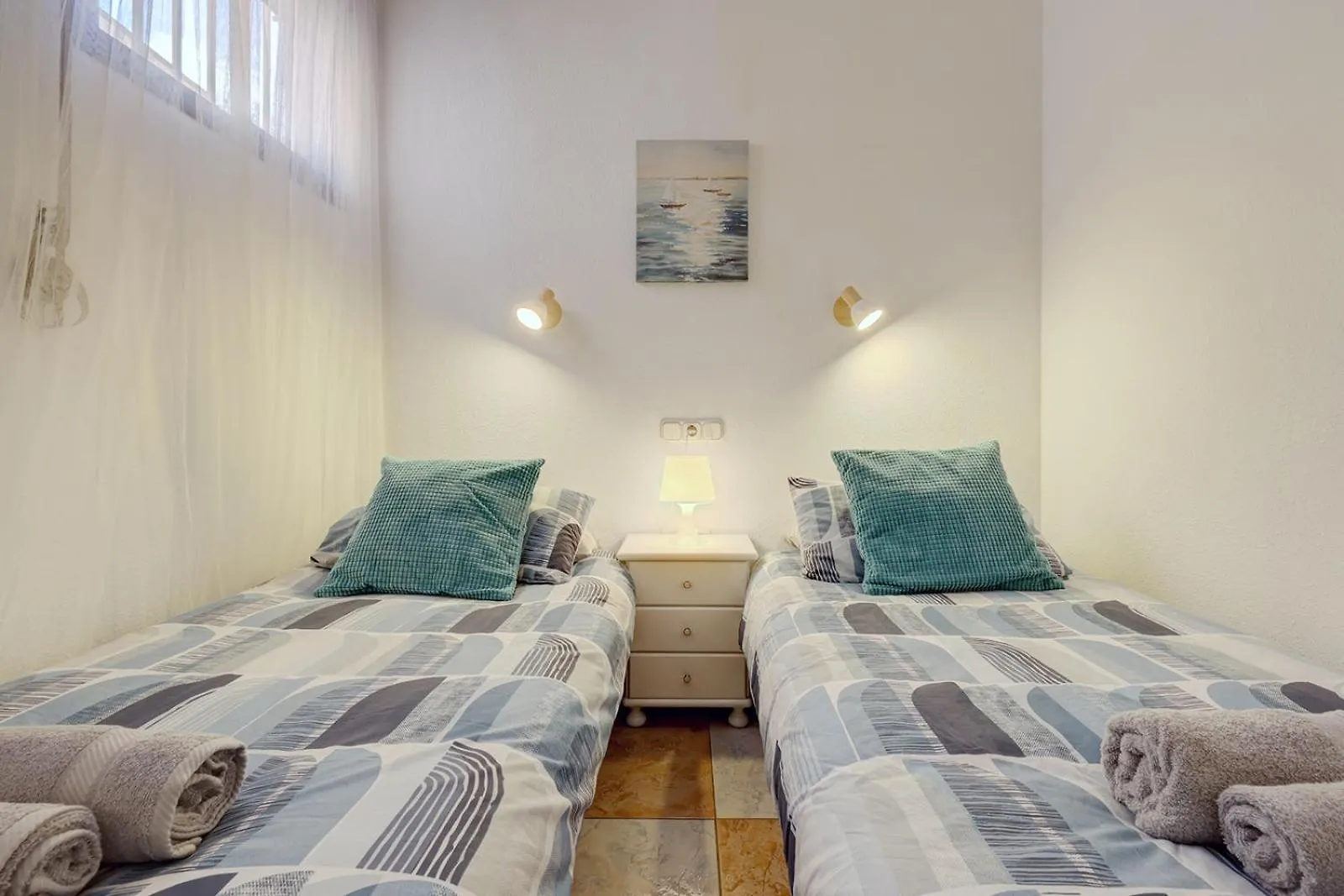 008 Plaza Ole Beachfront Apartment With Sea Views And Beach Access Benalmadena