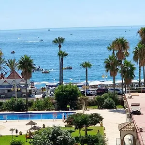 Maite , Luminoso Estudio Junto Al Mar Benalmadena