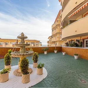Apartamento 797 Rentals- Piso Con Amplia Terraza A Solo 1 Min De La Playa, Benalmádena